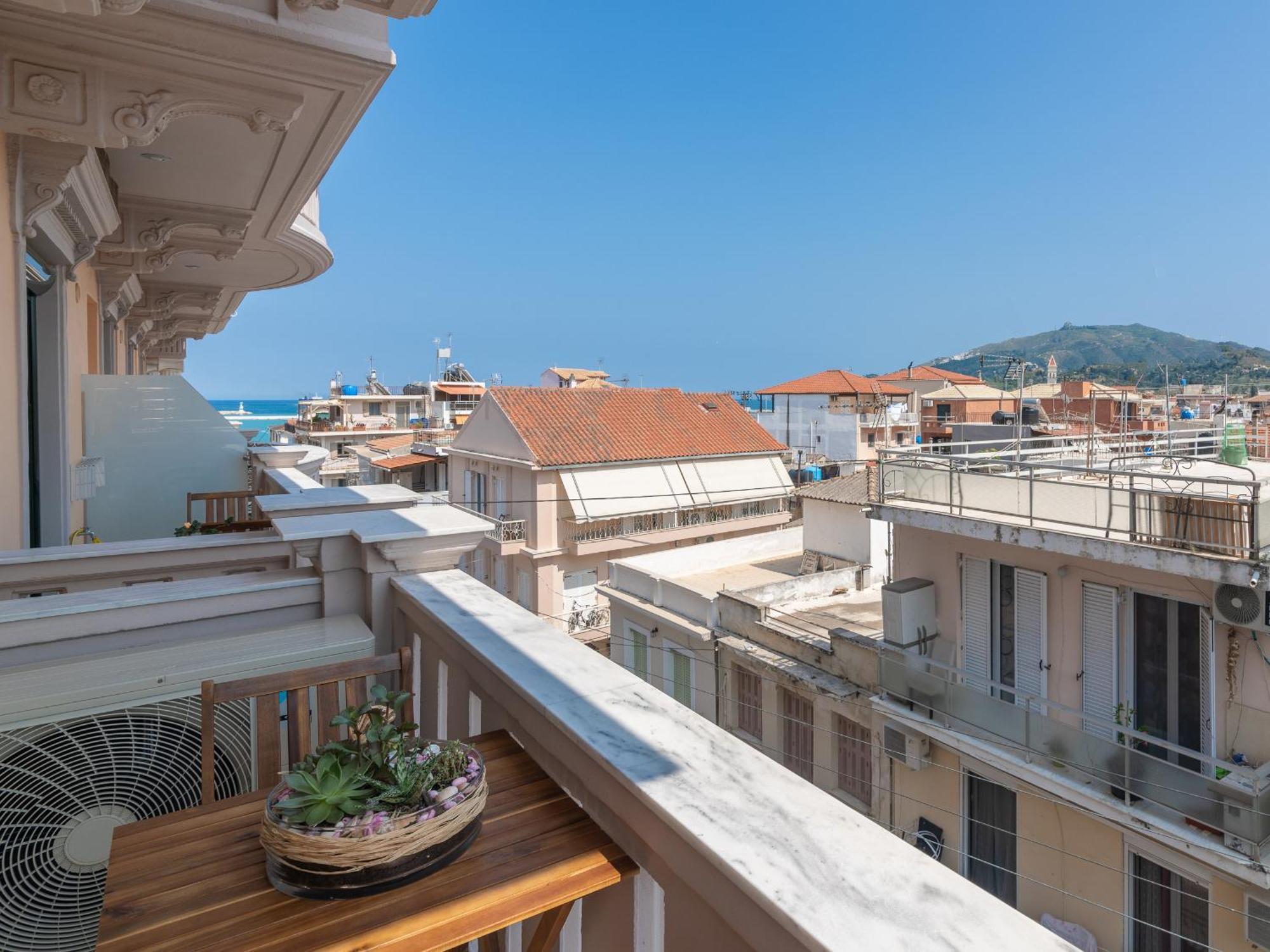 Exanimo Luxury Apartments Zakynthos Town Exterior photo